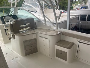 2019 Sailfish 325 Dual Console 13 