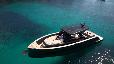 NEW 2025 Moon 45 SPORTS LINE  26 