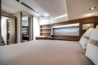 Wholesail II 46 Bow VIP Stateroom