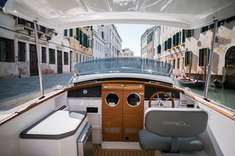 Alfastreet 23 Cabin Evolution SEMI-HYBRID 4 Aqua_8aprile21-3