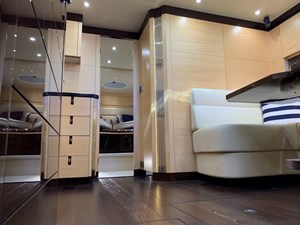 Smitten 7 48-2014-Sunseeker-San-Remo-07