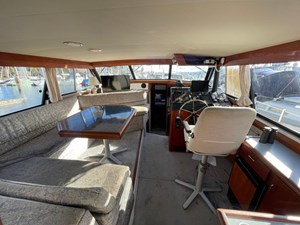 1991 Bayliner 3888 Motoryacht 5 