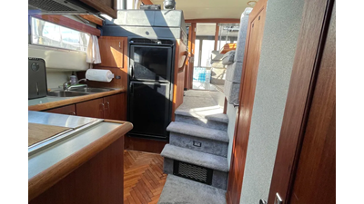 1991 Bayliner 3888 Motoryacht 17 