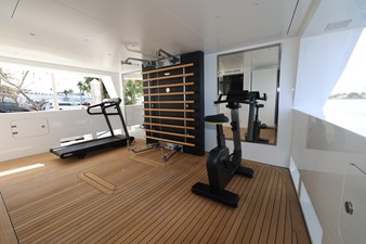 FRANKLIE 22 ROSSINAVI OWNERS GYM