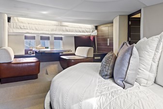 Blind Squirrel 18 22_2009 68ft Azimut 68S