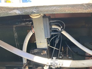 46' Hatteras 1976 45 image00045