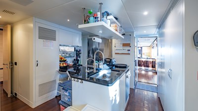 INSPIRATION 88 Benetti-125-IYG-Italian-Yacht-Group-Listing-on-YachtWay-126
