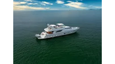 2004 Ferretti Yachts 810 2 