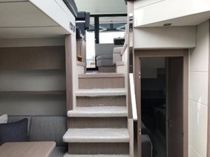 - 7 54-2019-Sunseeker-Predator-012