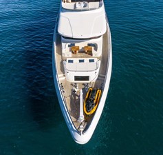 BEAUTE 10 Majesty Yacht 120 (BEAUTY)