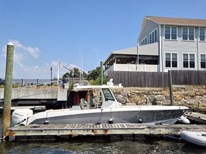 Boston Whaler Outrage 37 20240727_113358