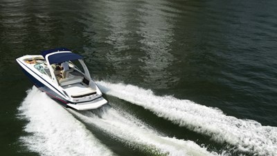 - 5 6_2014 27ft Regal 2700 Bowrider