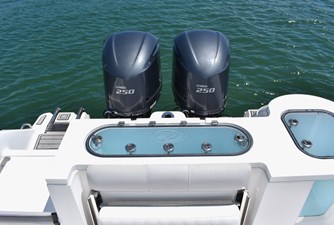 2020 Sea Fox 228 Commander 25 