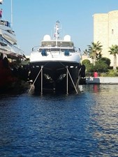 Melissa 7 115-2011-Sunseeker-34-Metre-Yacht-02