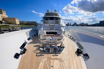 SARABETH 49 Bow