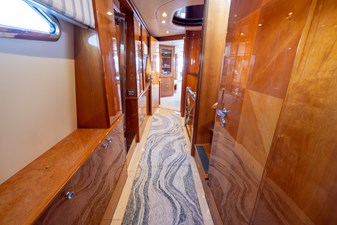 ENDLESS SUN 42 100 Azimut 1999_Tom Robertson_42