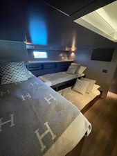 G 40 Guest Cabin