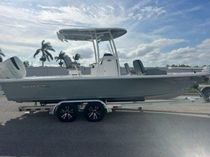 2021 Sea Pro 248 Bay 9 10