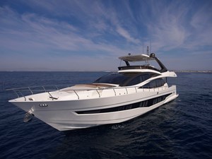 - 2 3_2020 80ft Astondoa 80 Flybridge