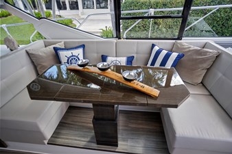 Catch Me 31 32_030RF