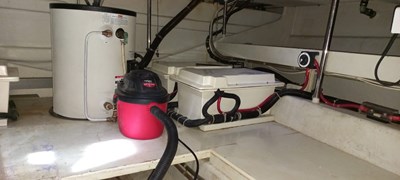 - 31 32_2004 43ft Mikelson 43 Sportfisherman CANAL LADY