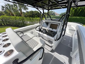 2014 Midnight Express 37 Open  14 