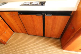 2002 Luhrs 36 Convertible 25 26
