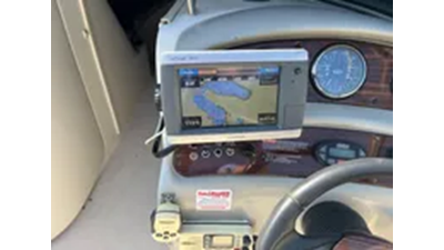 2005 Sea Ray 240 Sundeck 10 