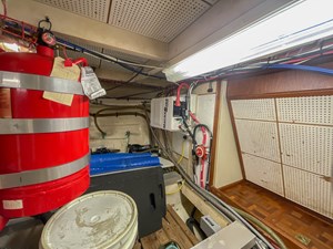 TALLULAH 79 Engine Room Forward Port