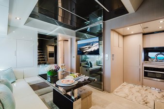 2021 Riva 76' Bahamas 30 