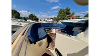 2010 Rhea 35 Open 12 