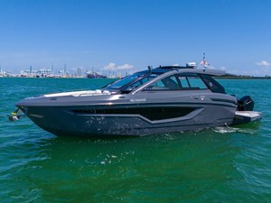 Cruisers Yachts 42 GLS OB 21 42' Yacht Cruisers GLS-21