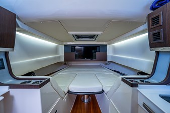 NO NAME 28 45_grady_white_cabin_4