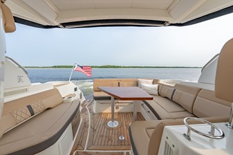 WATERVIEWS 13 Cockpit