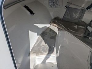 21' Wellcraft 2004 V 21 10 