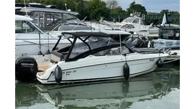 Parker 630 Day Cruiser 1 Parker 630 DC Profile