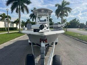 2021 Sea Pro 248 Bay 13 14