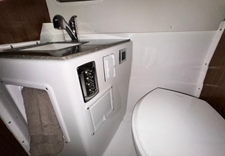 2020 Four Winns Vista 255 22 