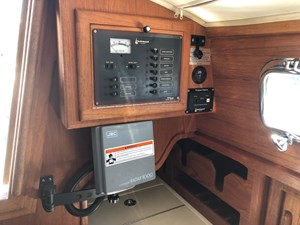 2001 Pacific Seacraft Dana 24 9 