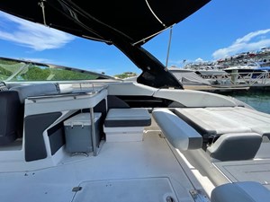 2013 Regal 3200 Bowrider 9 