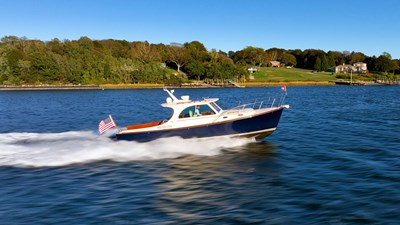 TIMELESS (name reserved) 8 Starboard Side