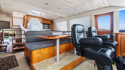 ER 26 27_2000 65ft Pacific Mariner 65 ER