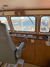 1991 Commercial 170 Crew boat 30 31
