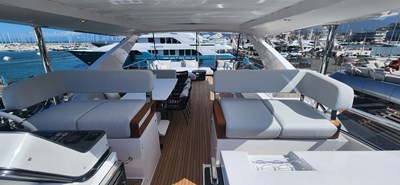 SUNLIFE 9 FLYBRIDGE (1)
