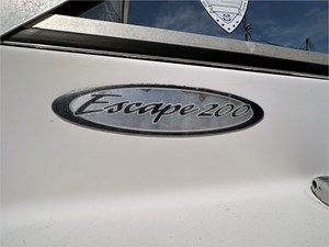 2001 Sea Hunt Escape 200 13 