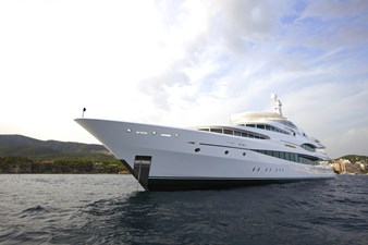 LADY CHRISTINE 17 