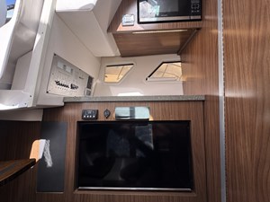 Four Winns H350 31 