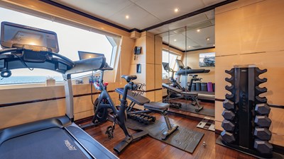 INSPIRATION 87 Benetti-125-IYG-Italian-Yacht-Group-Listing-on-YachtWay-125