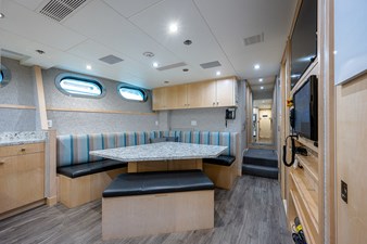MISSING LINK 56 Crew Galley