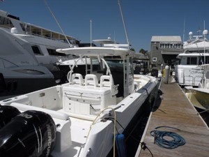 37ft 2012 Boston Whaler 370 Outrage 4 